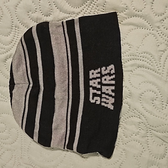 Star Wars Other - 2016 Star Wars Mens Beanie